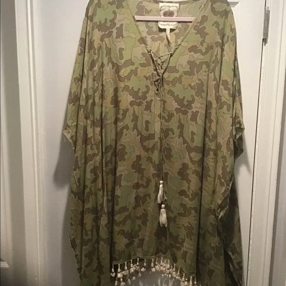 Z & L Coverup Tunic O/S - Picture 4 of 4